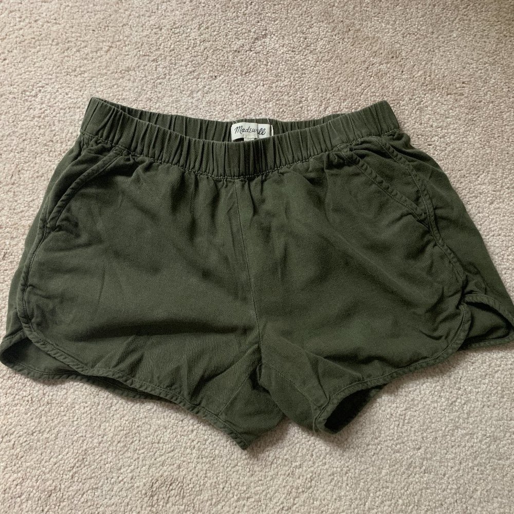 Madewell Pull on shorts XS